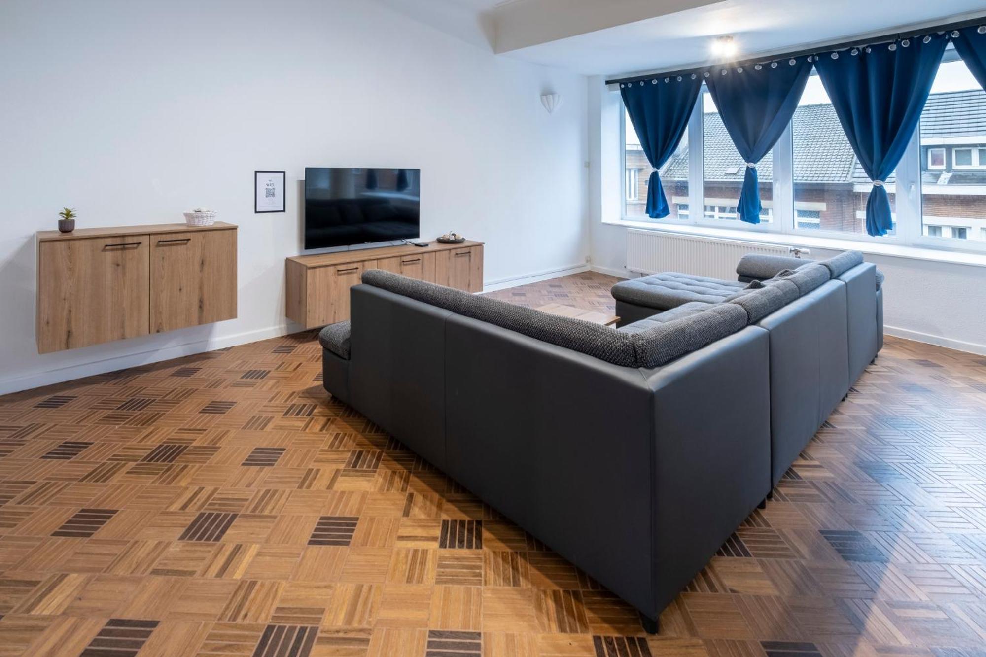 Nomad Apartments - Henin Шарлероа Стая снимка