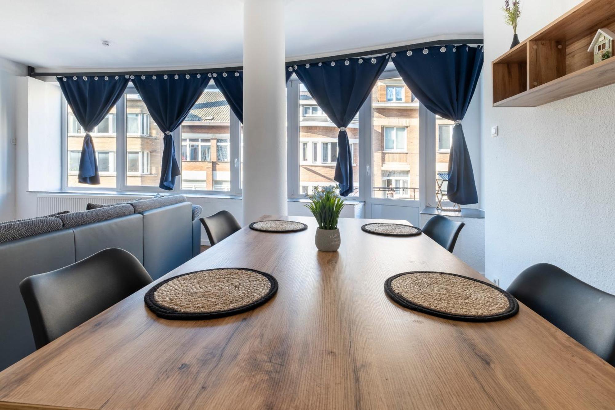 Nomad Apartments - Henin Шарлероа Стая снимка
