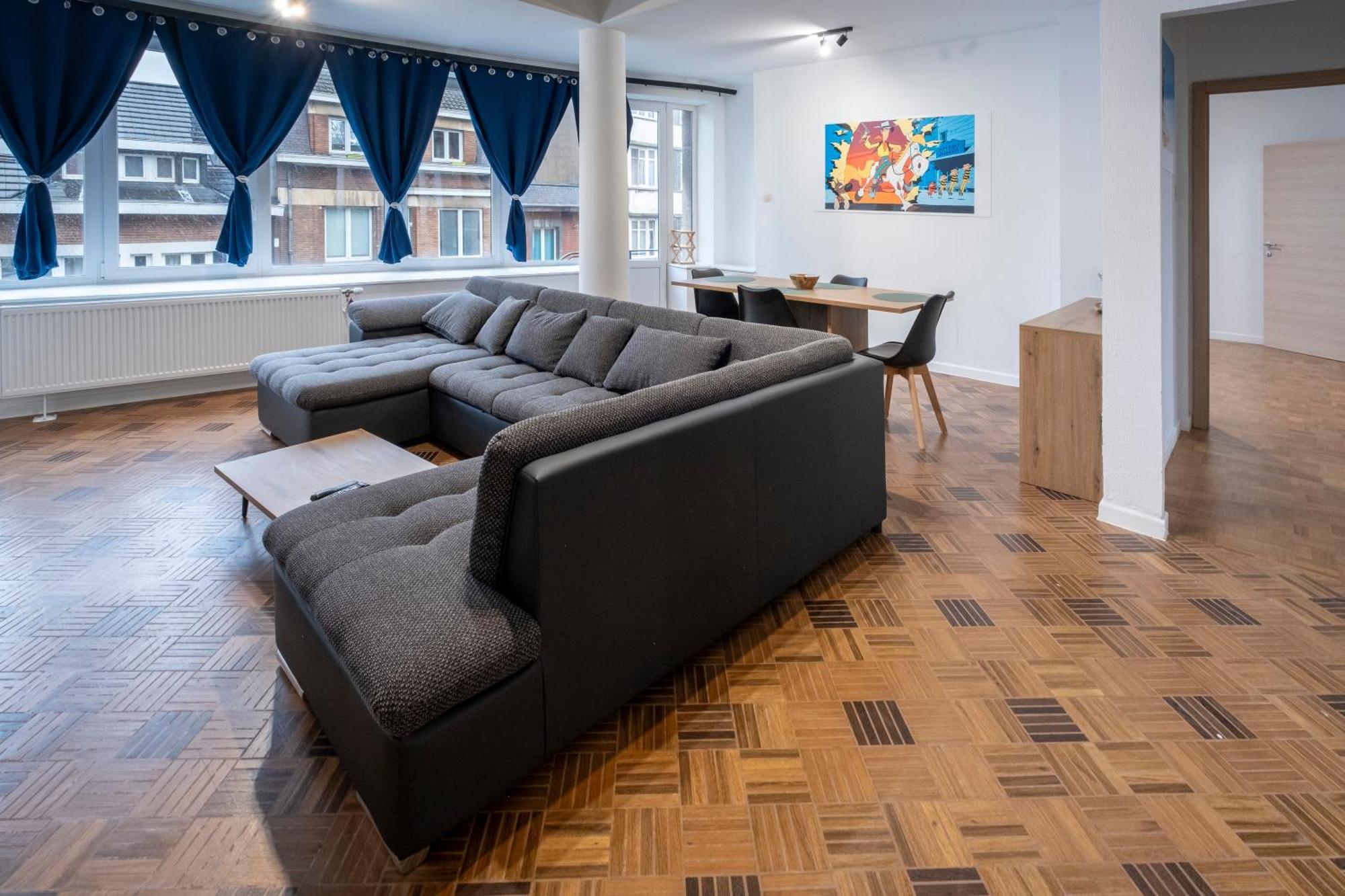 Nomad Apartments - Henin Шарлероа Стая снимка