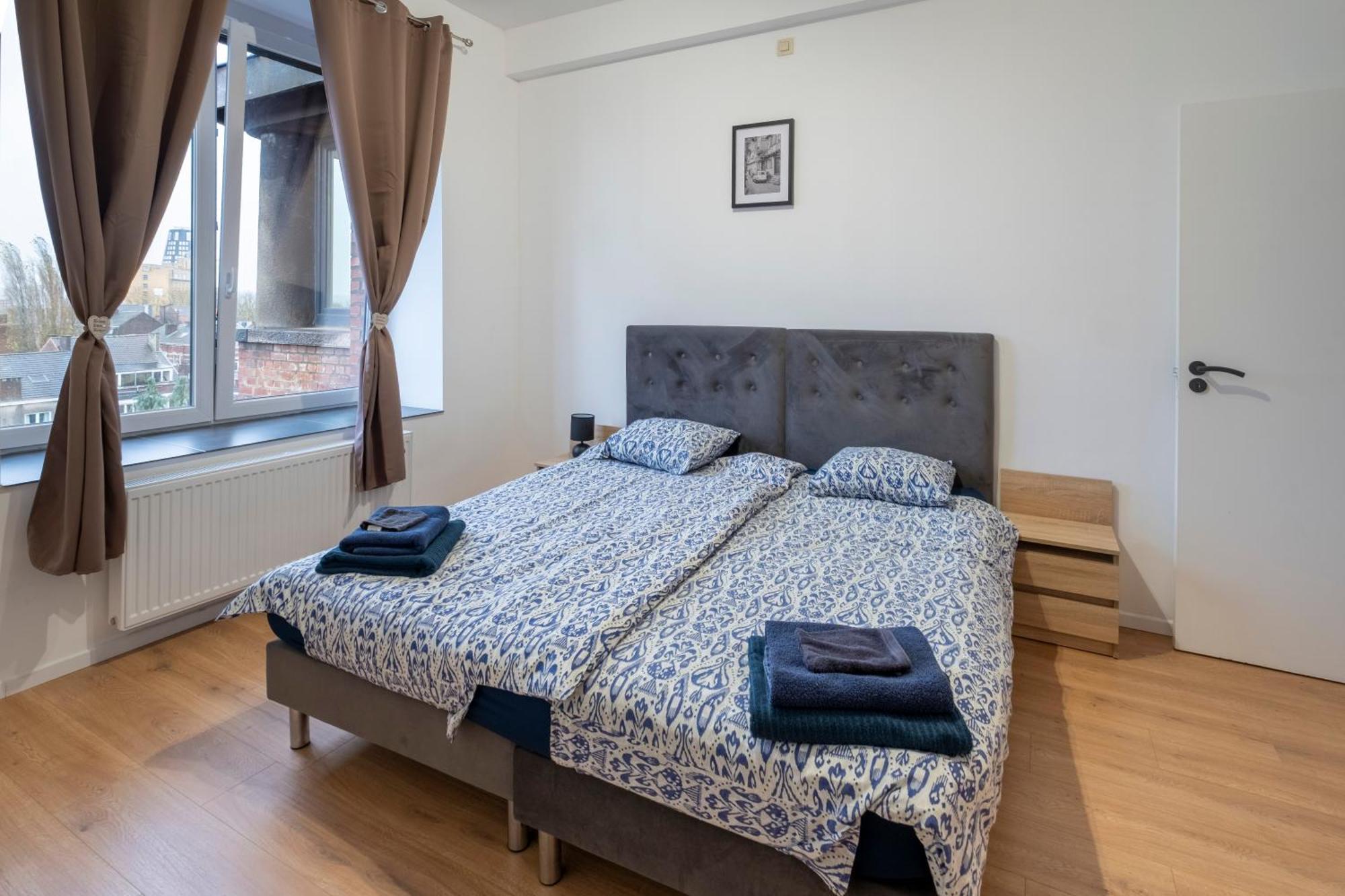 Nomad Apartments - Henin Шарлероа Стая снимка