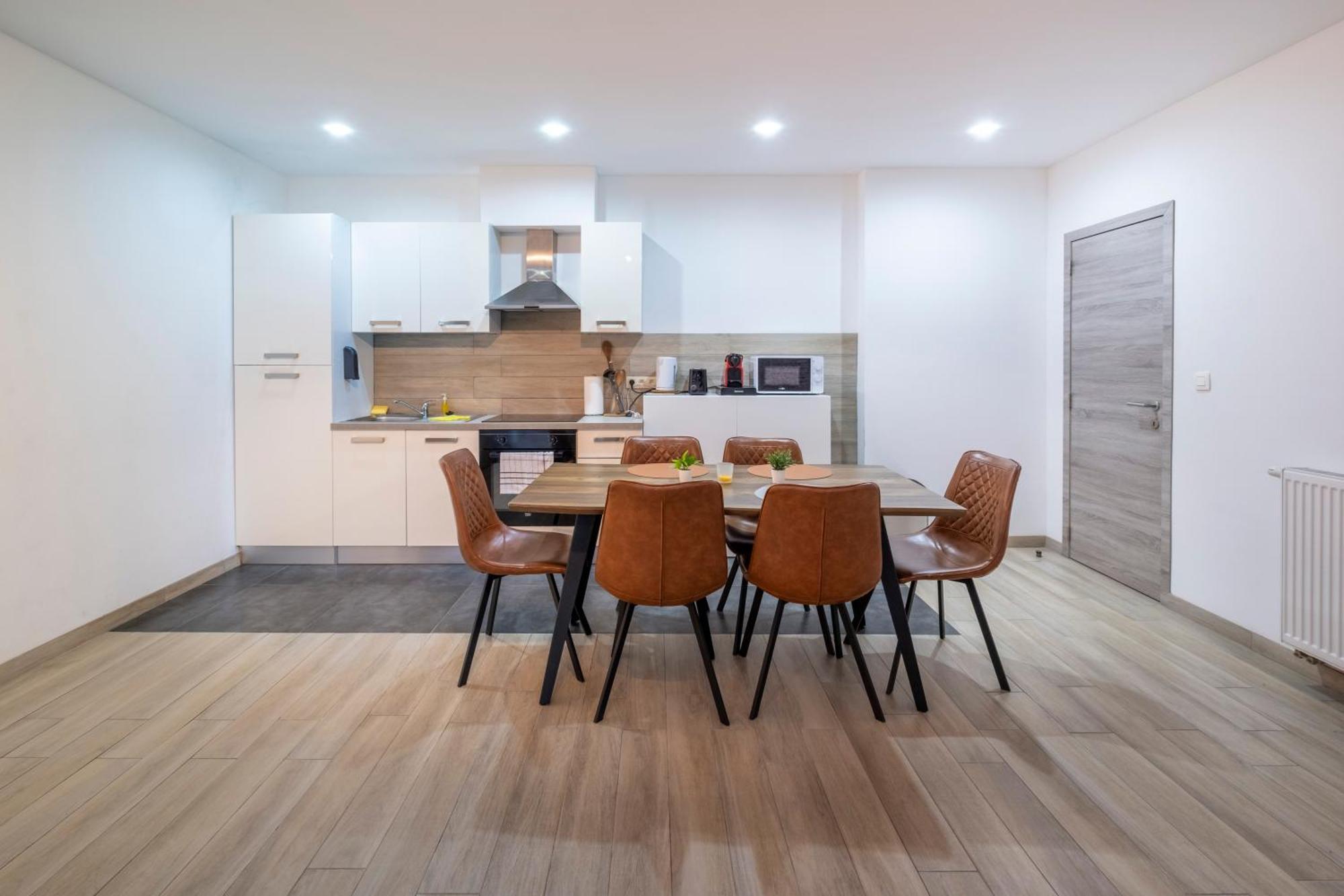 Nomad Apartments - Henin Шарлероа Стая снимка
