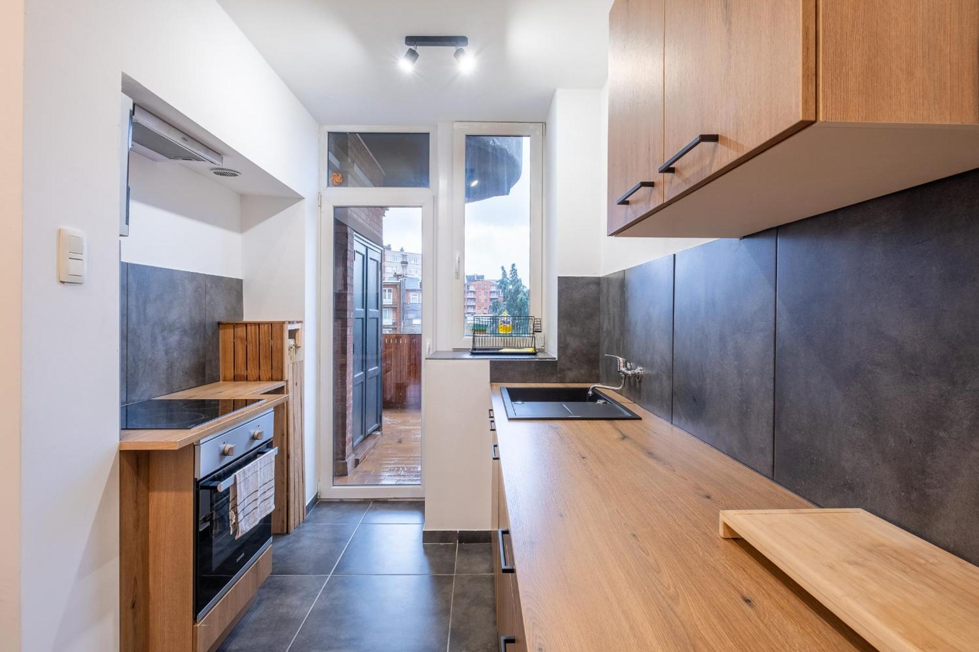 Nomad Apartments - Henin Шарлероа Стая снимка