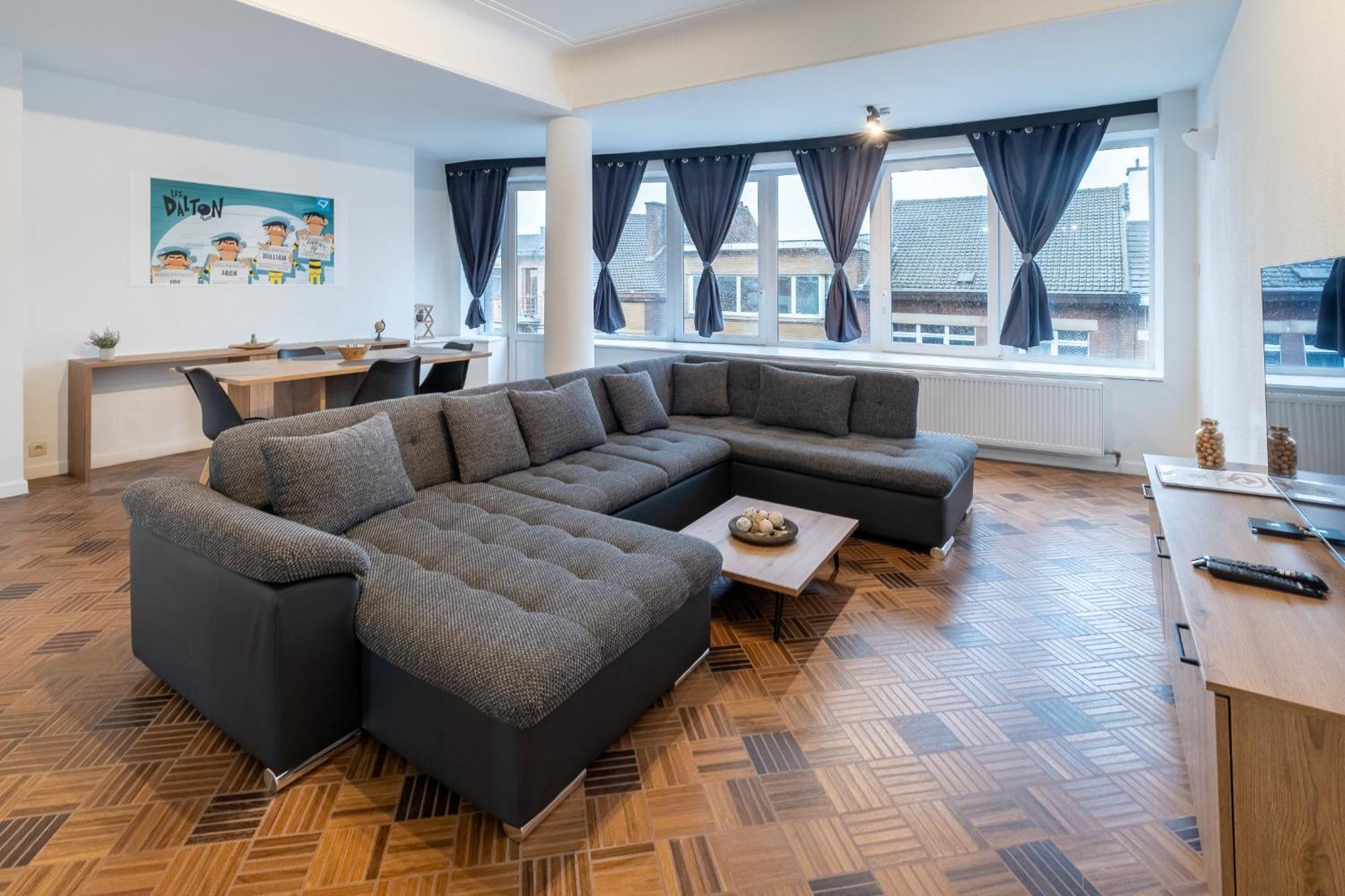 Nomad Apartments - Henin Шарлероа Стая снимка